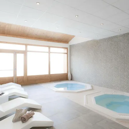 Aparthotel Residence Club Mmv L'Etoile Des Cimes **** 4*